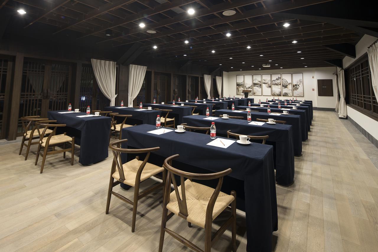 Ven.Courtyard Hotel Quý Dương Ngoại thất bức ảnh